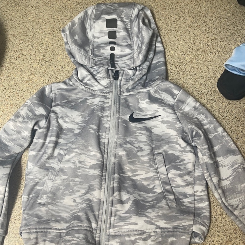 Nike Basketball Zip Up 2T